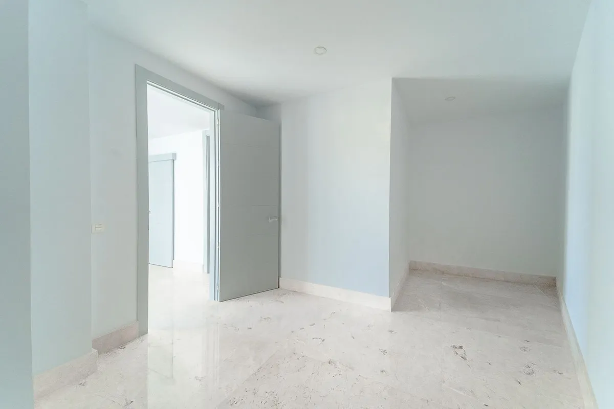 56208ef9-c6c5-4ac0-ae96-647cee2be7d4