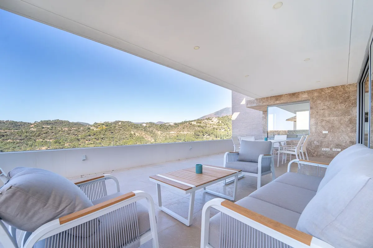 79d94852-de45-4c0d-88c7-5ff62aa34b69