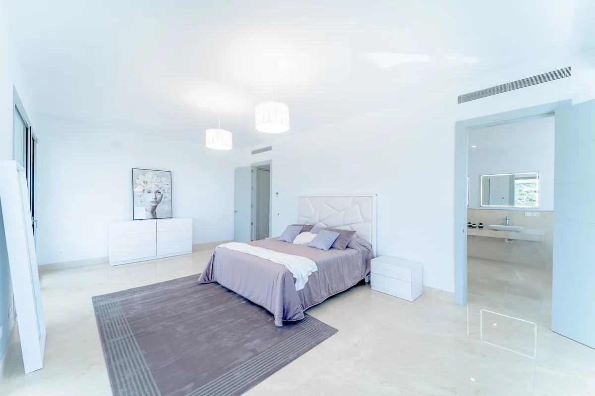 8cbafc68-2468-453b-b809-aaeb1c2f8497