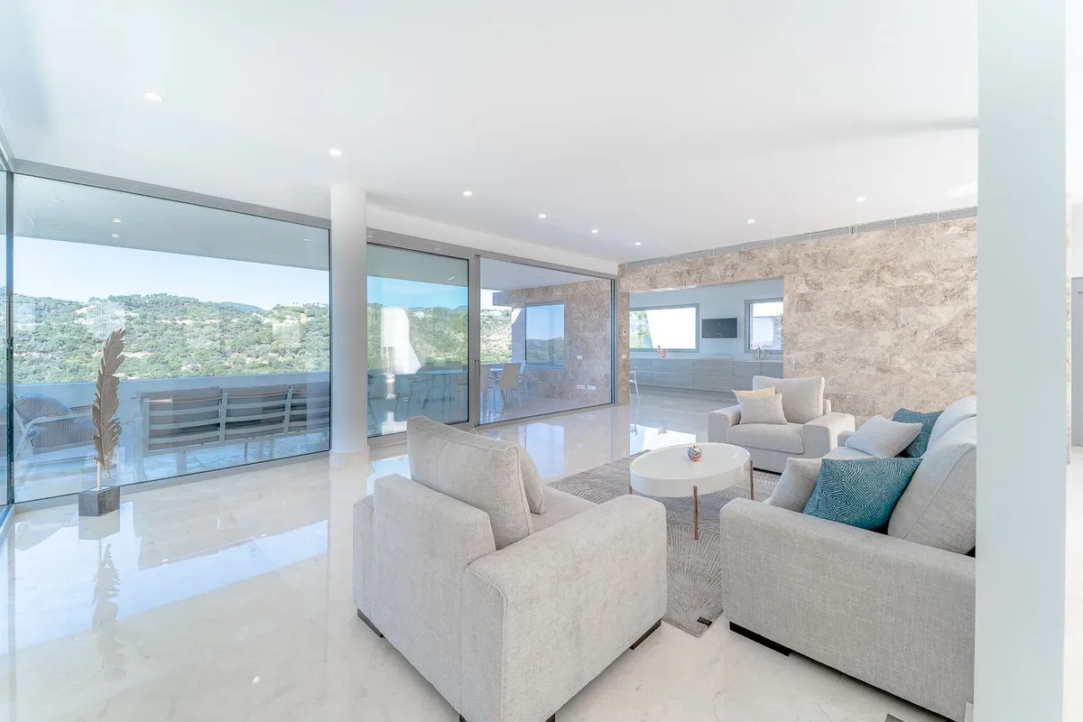 9e5efa36-bb97-4c48-8709-91fe4bc53fd3