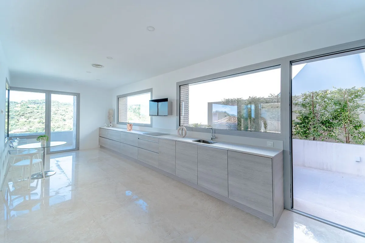 a4bb441d-c0ec-4c20-9f86-6ac6a32ef997