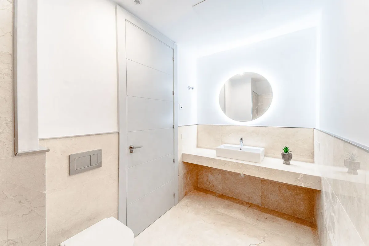 f41ba0a8-6979-4a12-bae3-20a593a8cf1f