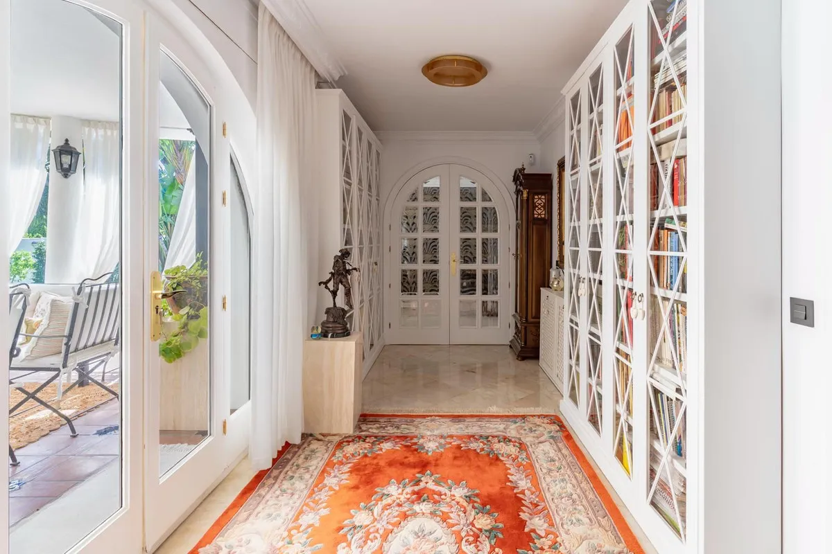 15f039dd-7598-4d23-9e32-ba1077825f79