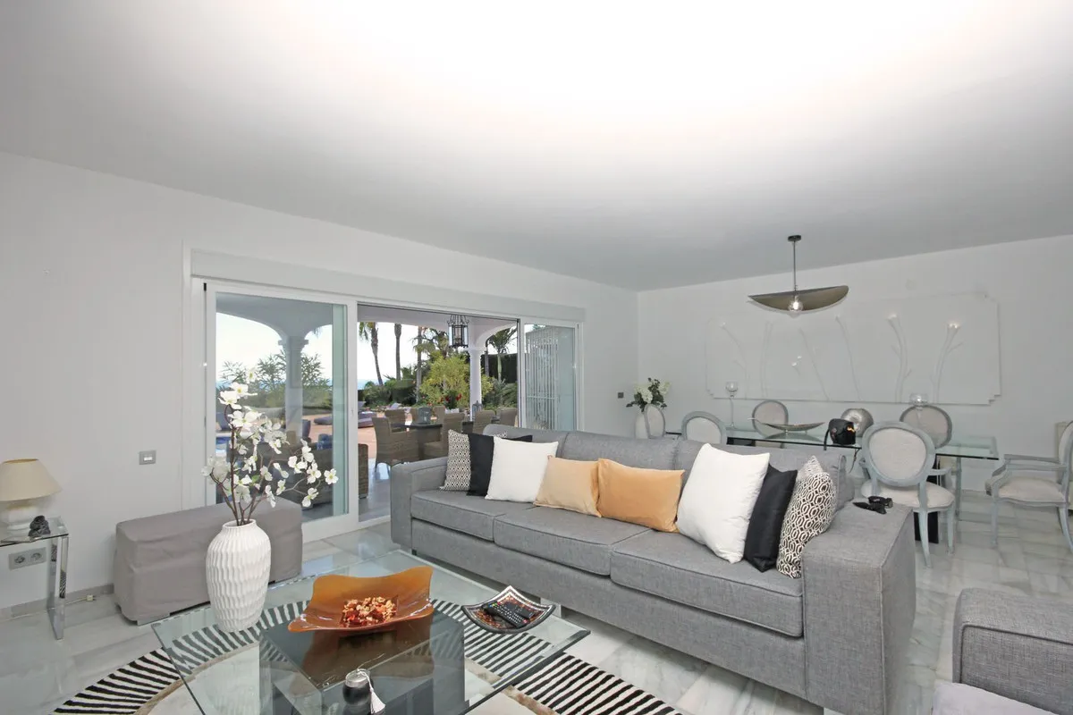 09958f18-a034-48bc-a356-cb9012f0bce9