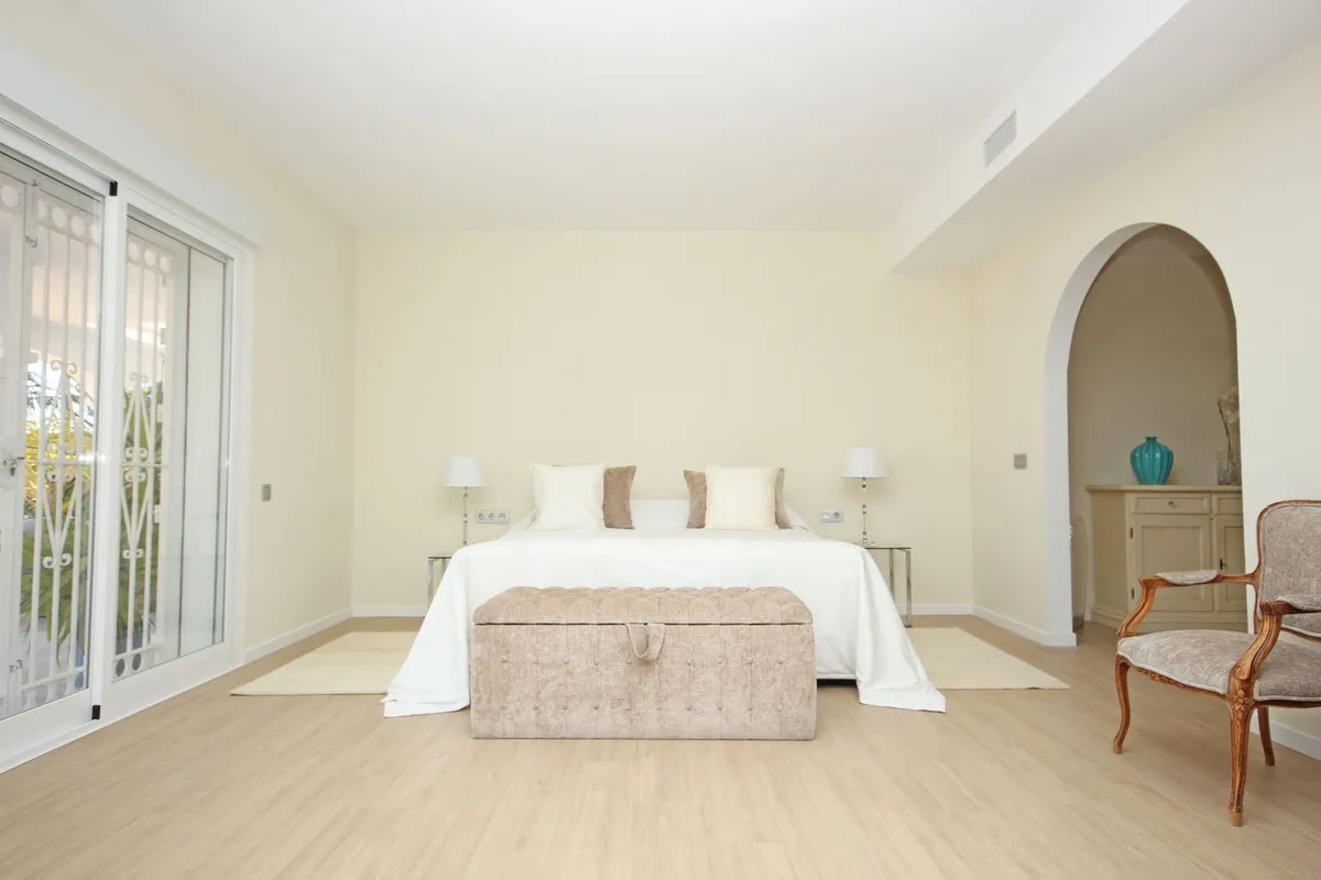 11caff43-9553-4a3f-8970-6fc484bf46f4