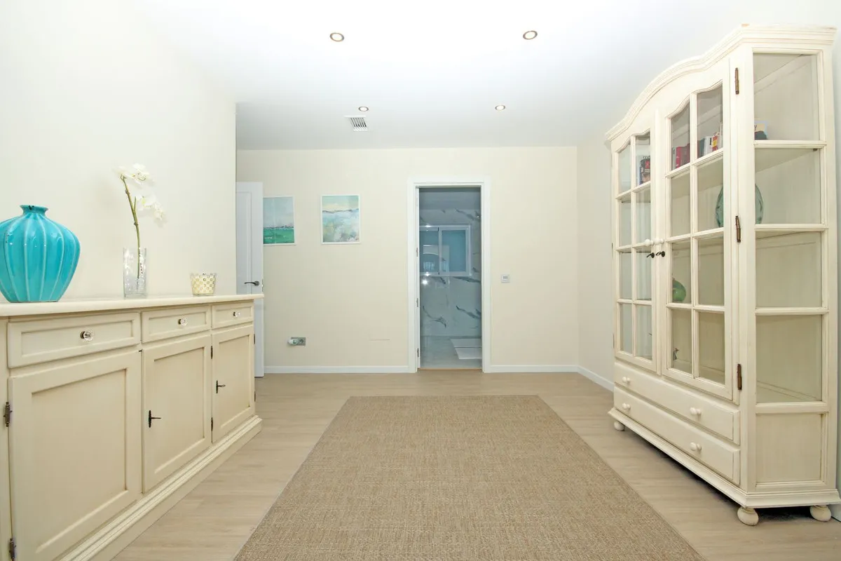 562d7251-89f2-4bcd-833c-4328b4753dc4