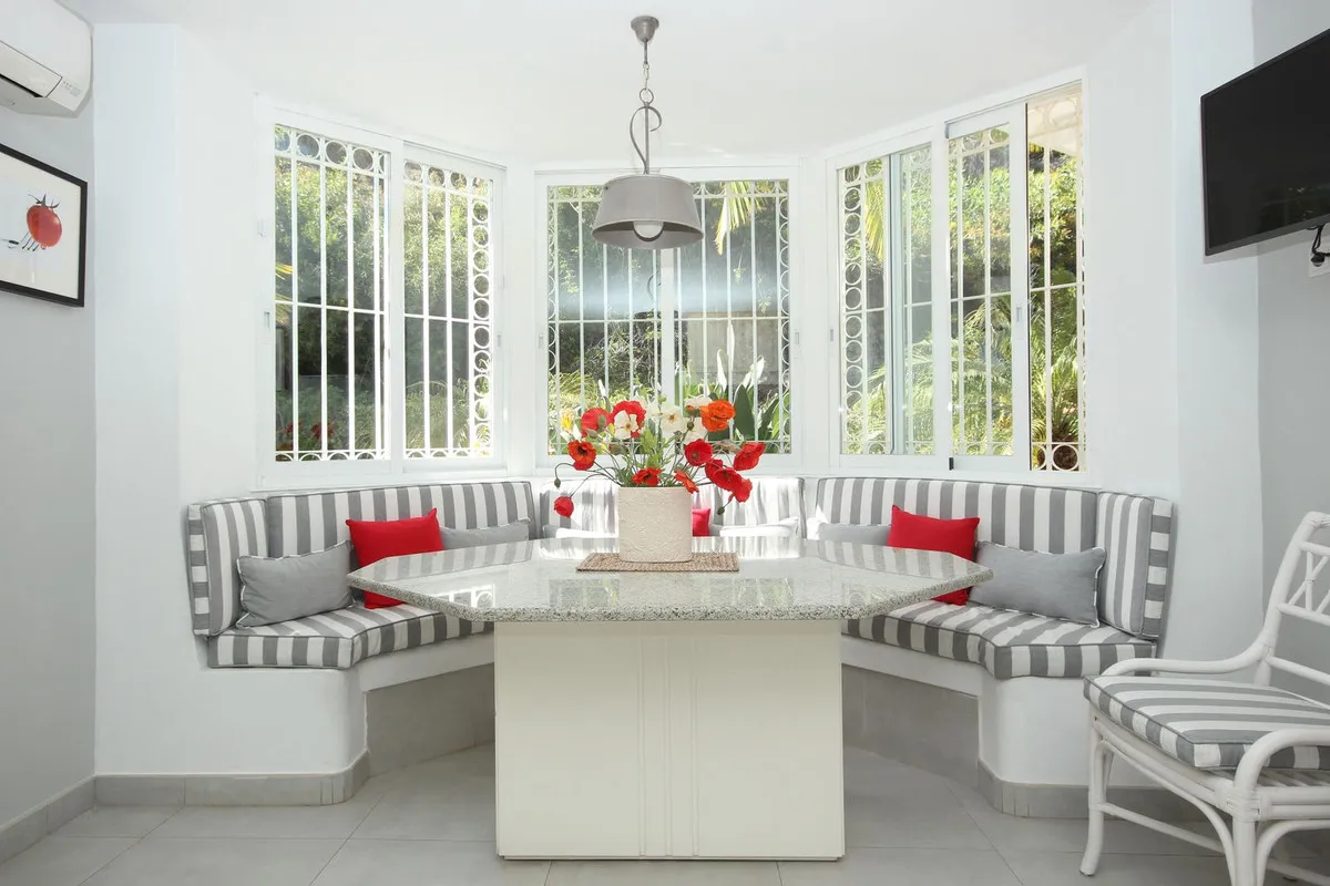 777540a9-bbd3-4645-bd44-79555f5261d9