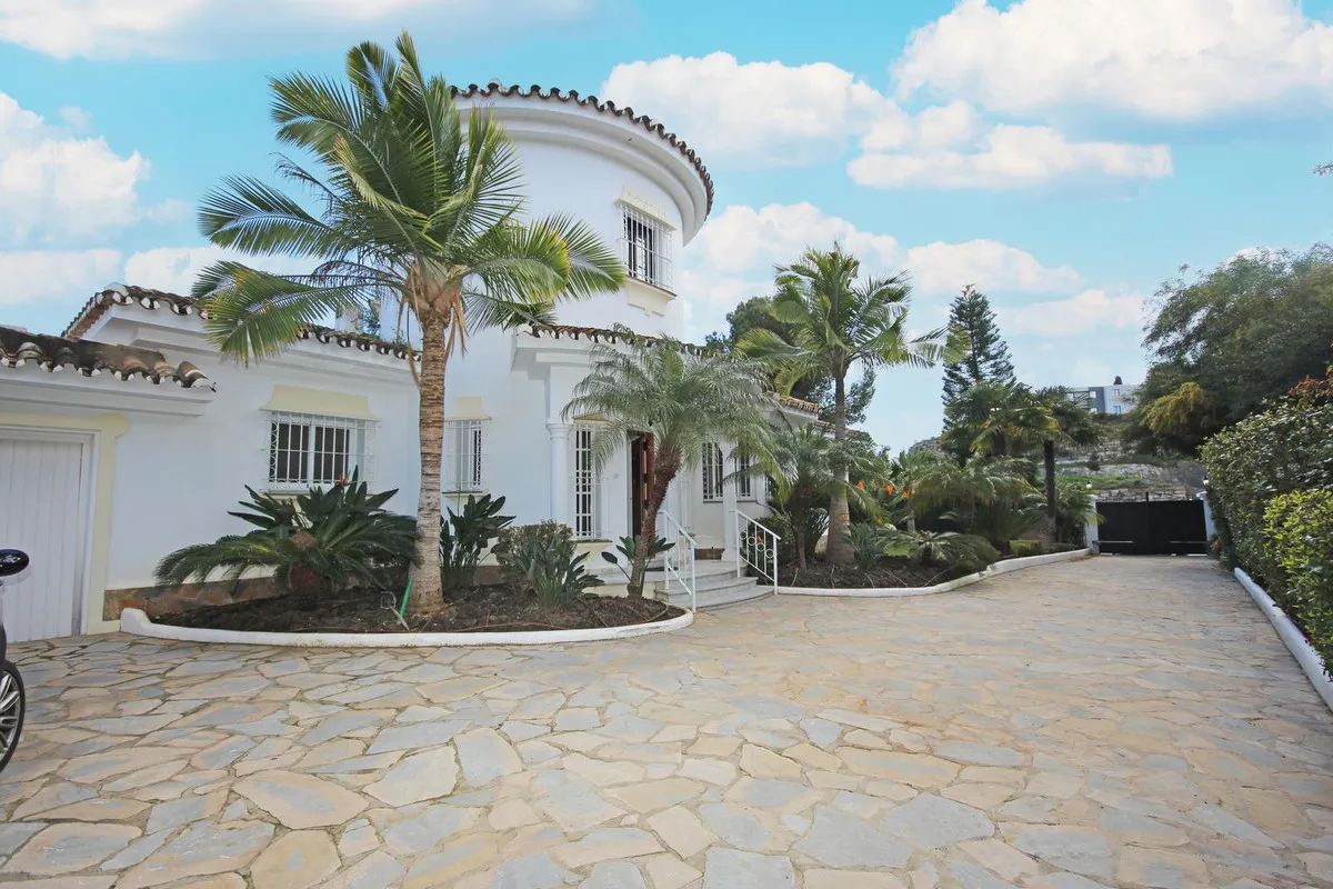 878600ec-7ccb-4a08-87f5-f1009eaabf07