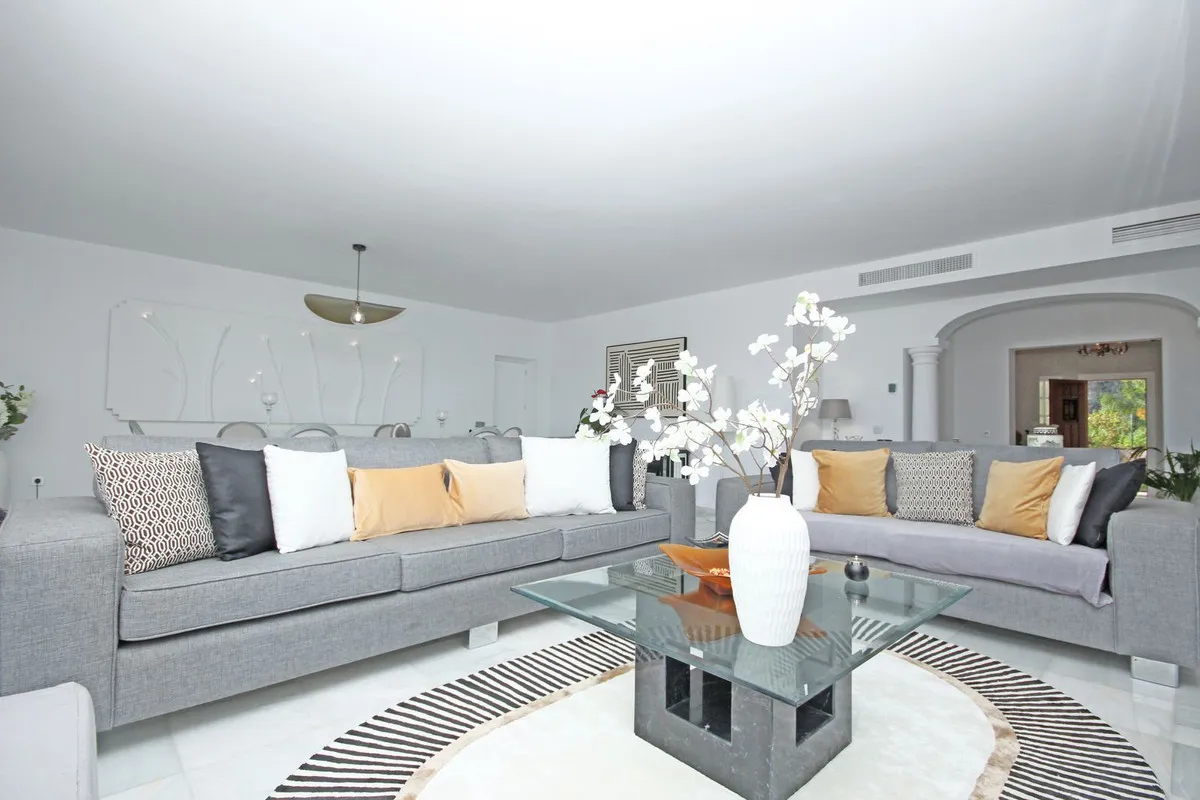 c58f189c-5d94-4a44-8b79-35cc84977b24