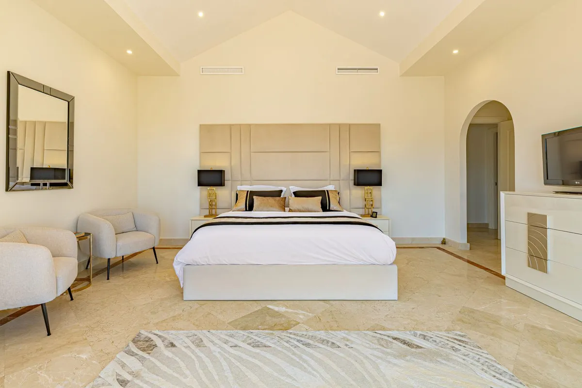 180c8445-efe9-4a86-8647-e15637e7cb62