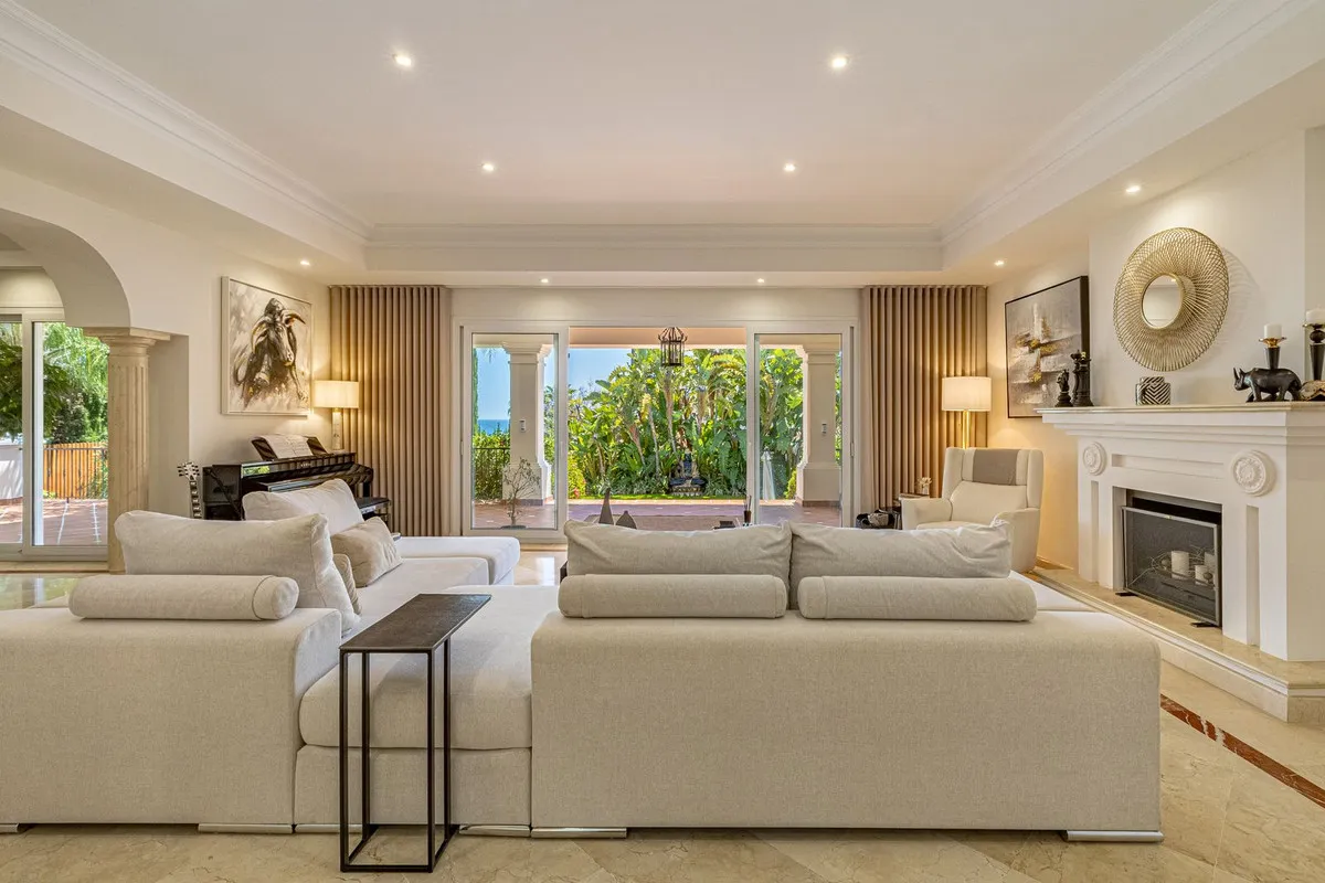 4c66c166-da8c-462c-9e79-68a79ac9c3b0