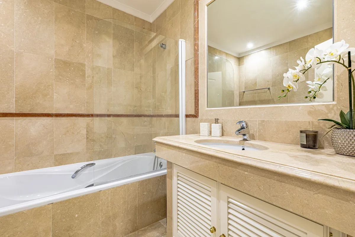 60c194e1-de0a-4e72-b0a0-1bfa3f644b61