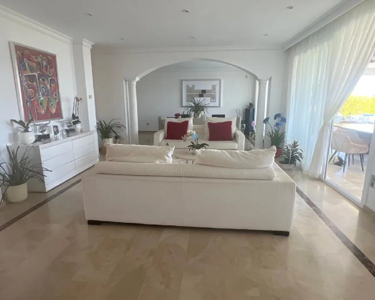 13ca25a0-0772-4f08-8fc7-869b5f3effc5