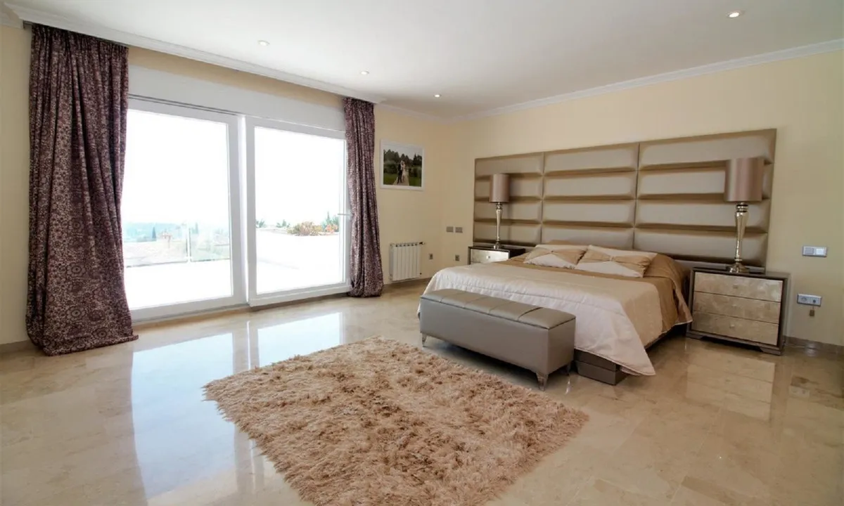 98b0fcdf-70e2-4173-92a4-1c50c58db41f