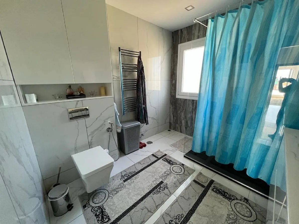 b9e29a8a-a19b-4e2b-a9d0-11058919da92