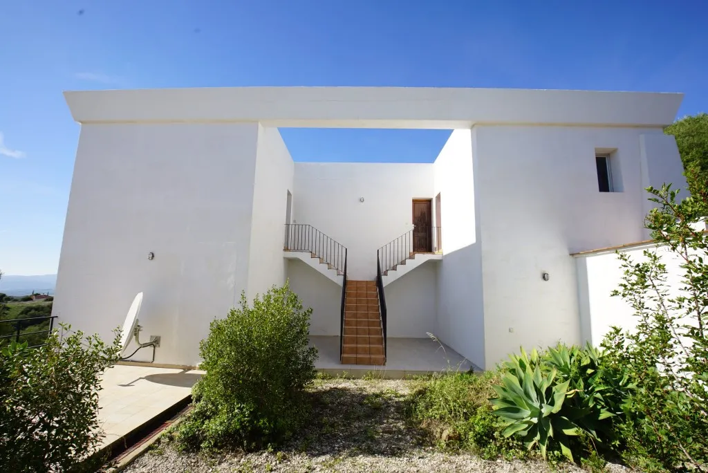 fb1e11a2-025e-4763-87d6-dc0a86369f09