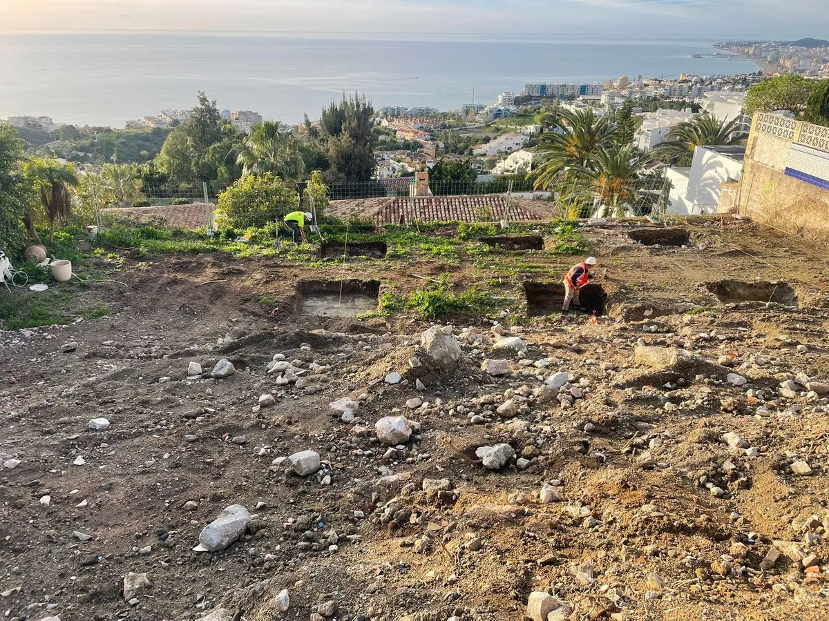 6d5e7932-43af-4002-a5e1-3f63b702f257