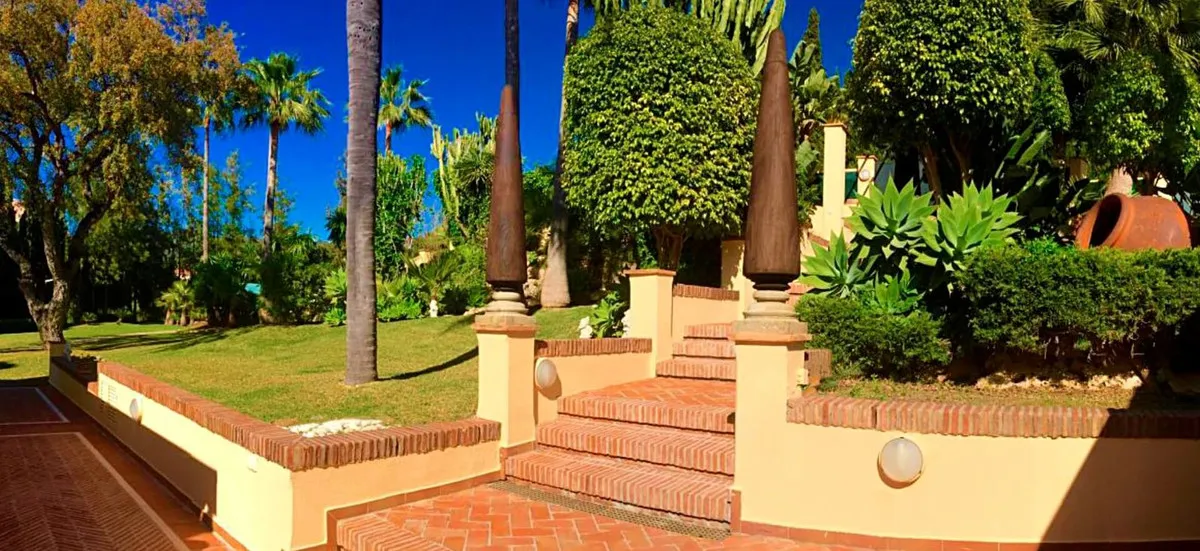 0ae151da-0c29-481a-a4de-e9aaef011dd7