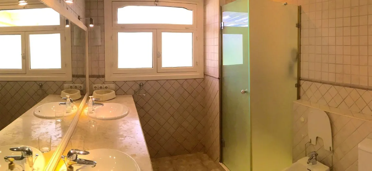 9faf0b48-b654-4fe5-afc6-9a7d1370cc78