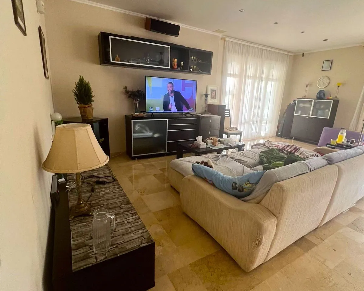 4a4d46b3-1782-4dfa-a2af-b38f7d08f98a