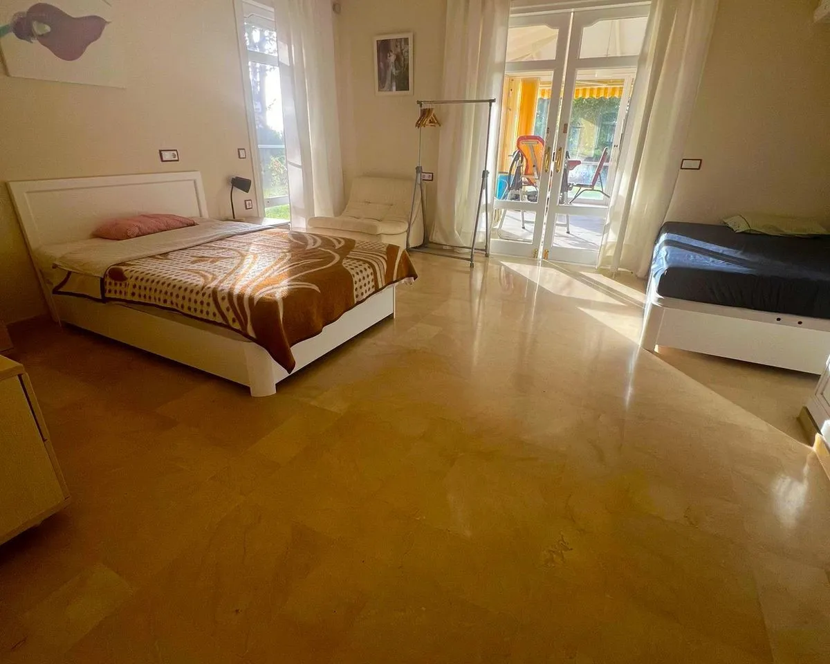 c39620c9-6f7f-4f38-bd74-65471abd3b0e