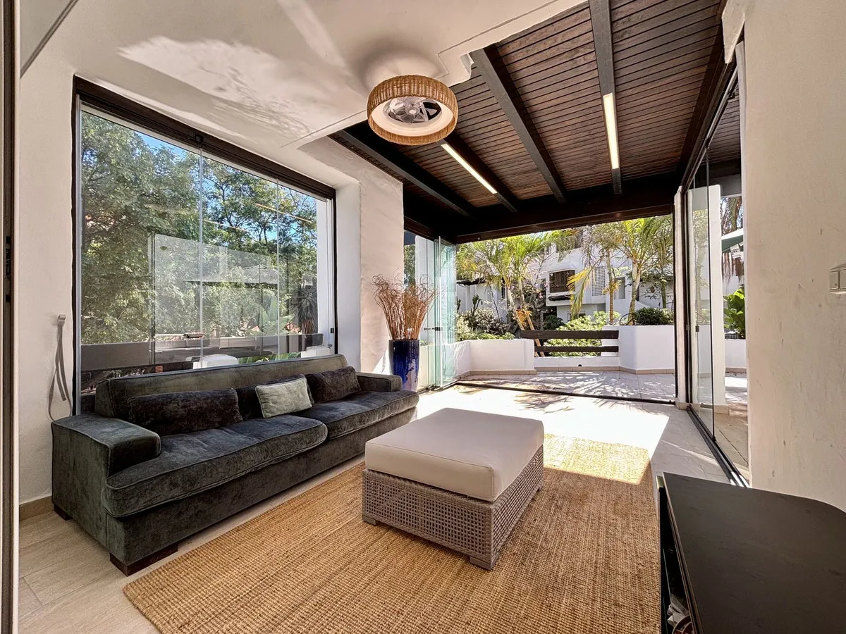 3e6ff1ee-cad2-4b8b-866e-22e0320e54e6