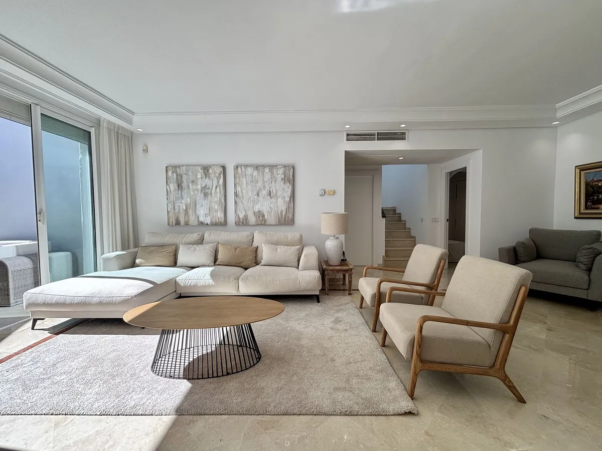 6a702600-d9b8-40a0-ba95-907a5e48b705