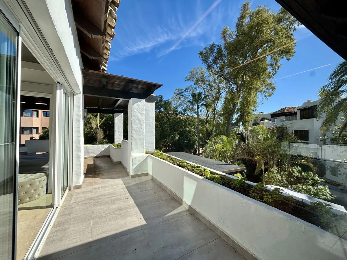 812aaab9-d2d8-43e2-8795-78755dcc2b66