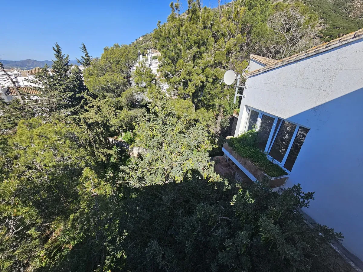 ca09d1df-a24e-4033-a29e-5ac5a1b71176