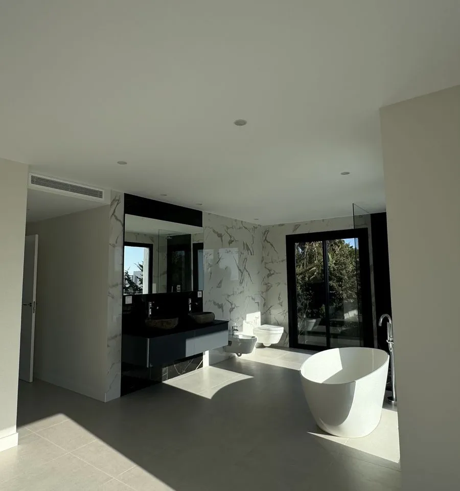 474c9b74-7920-4d06-8868-731ba8742f65