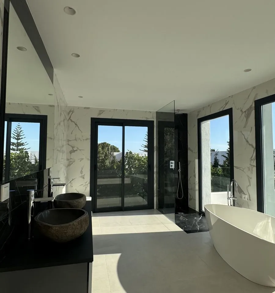 a1028aa3-998b-42ef-bc1d-6f2b3aafd9fa