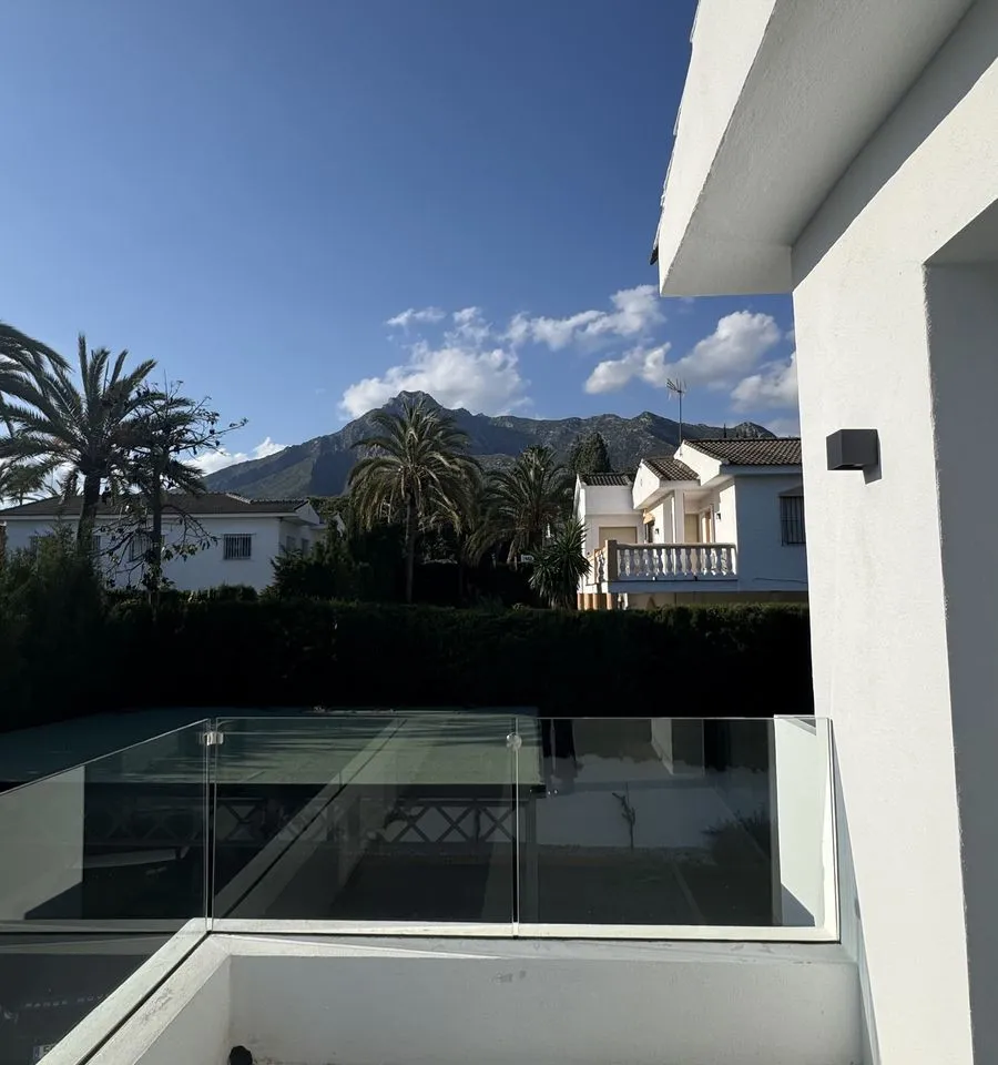 cbb92afb-32ea-49d0-b985-cc99e5a58191