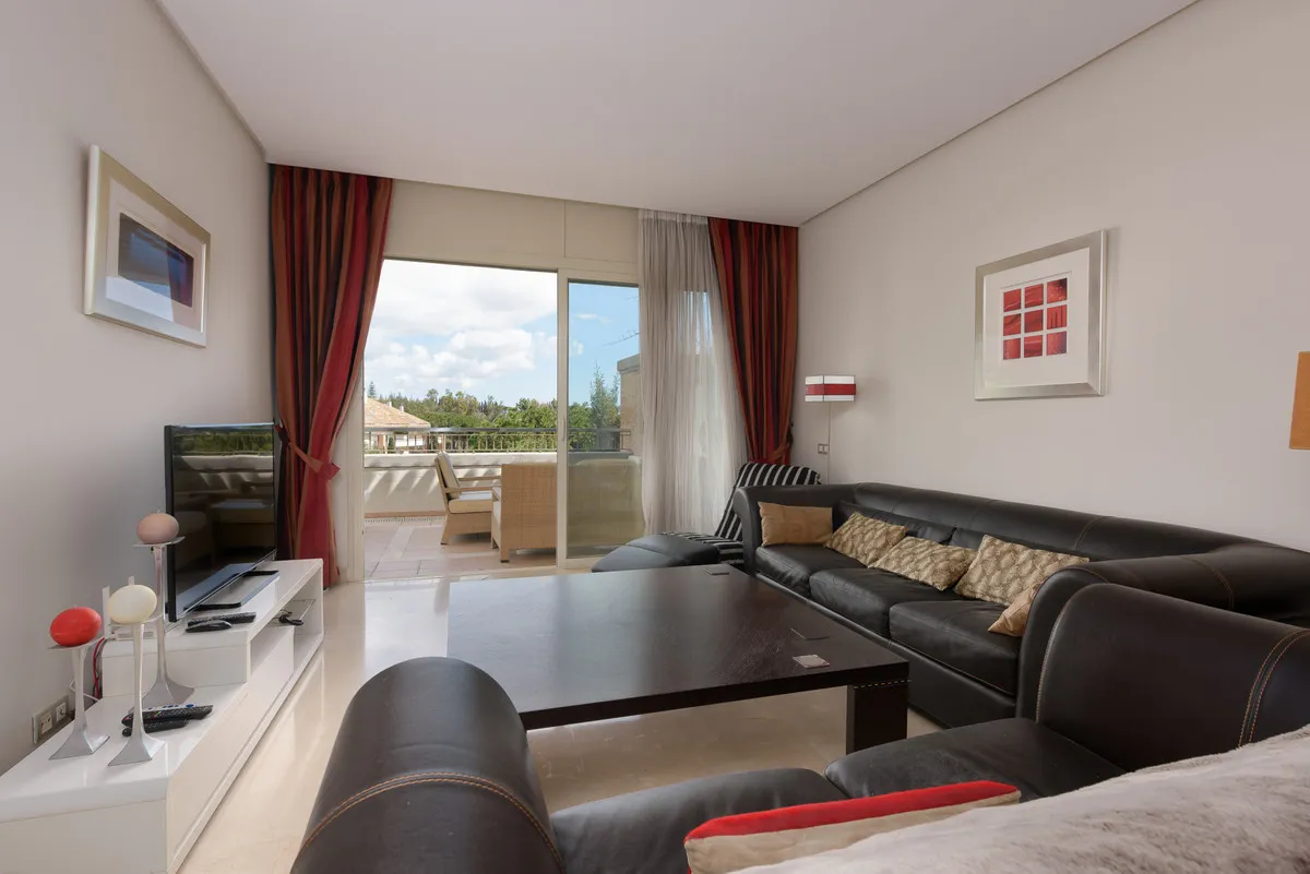 c8f50639-492e-41e6-92bc-d882287f5d0b