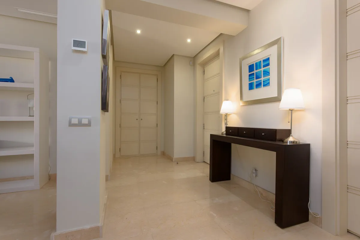 f1690b85-58e1-4be9-b181-2bf462349f6e