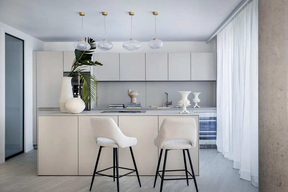 664a654e-2336-48c1-81aa-4f7ec88211e8