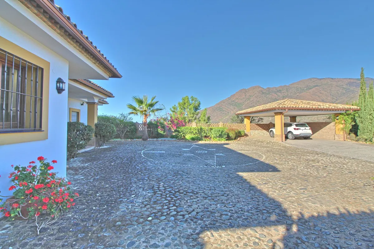 3c8ac3ee-1c2b-46fa-8778-2abb7dd70026