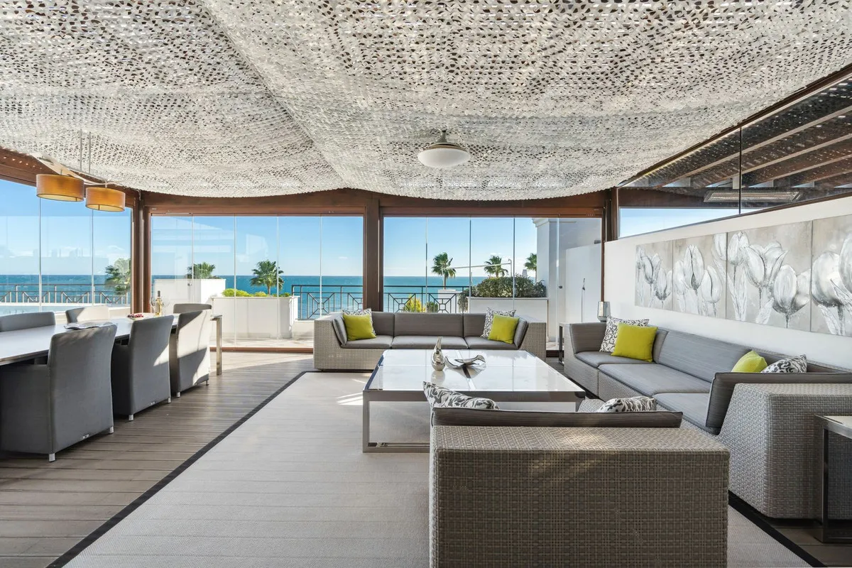 374f7bfb-3cdb-466b-b31b-688ba23ace6a