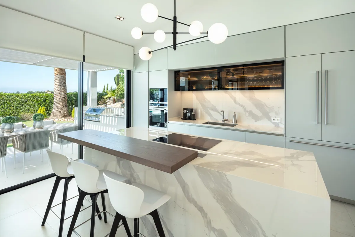 cfdb445c-2c15-4031-a94f-2e597a8d7e7f