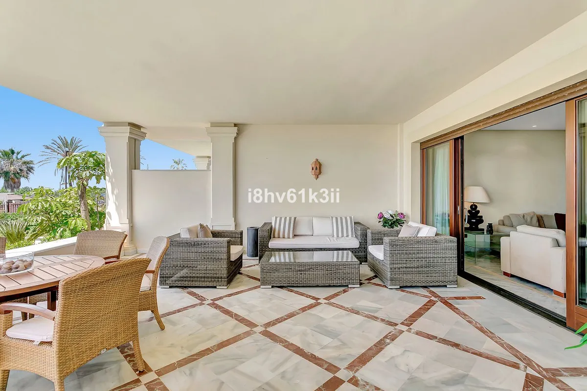 b2d95917-b3a0-4bd4-9247-a9fb0cb15045