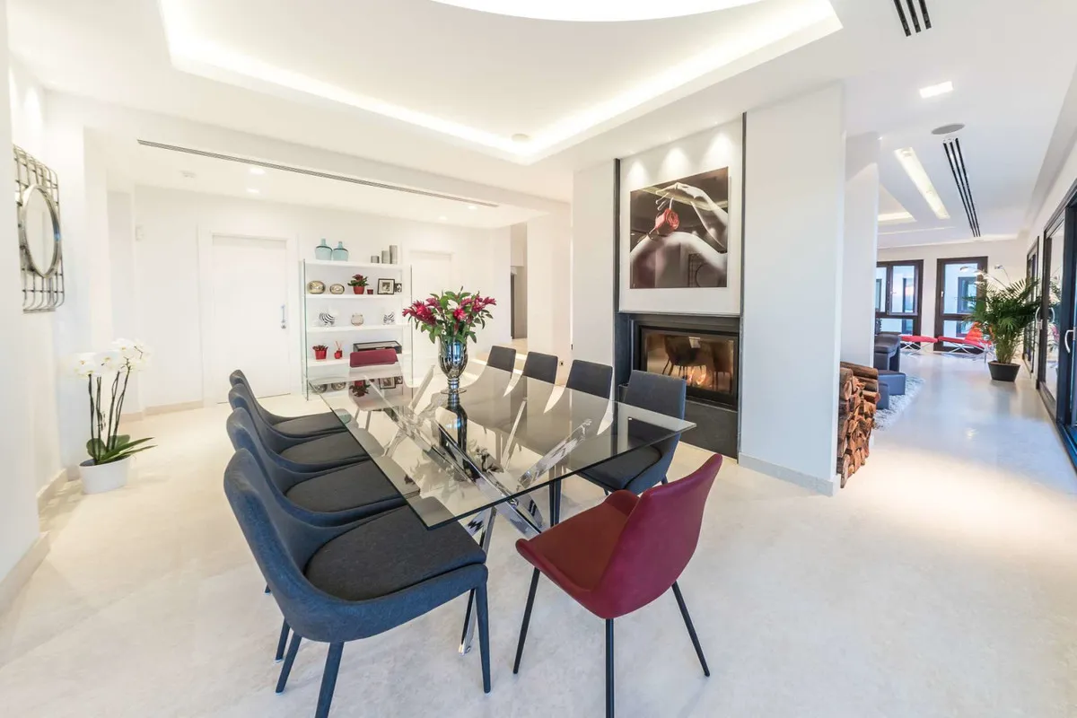 d14aeee8-5839-449b-bb37-2dd28d688b51