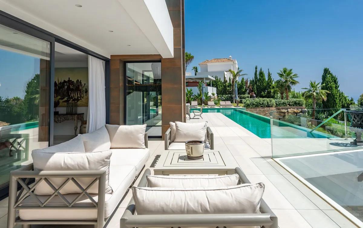 651dfeb1-e297-4f54-a944-8ba7be4a5659