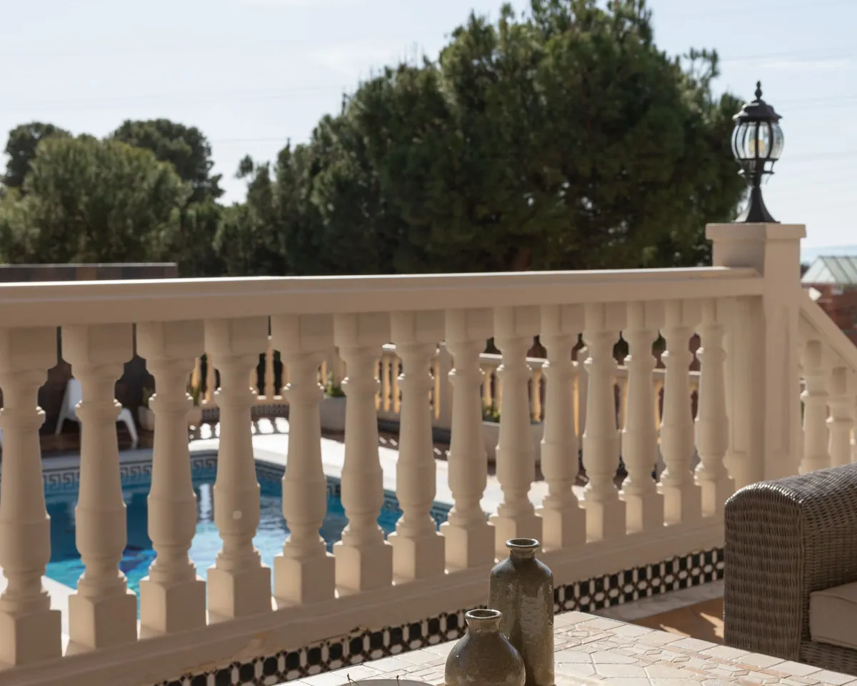 72a5c37e-4762-4290-bd87-1799069b3313