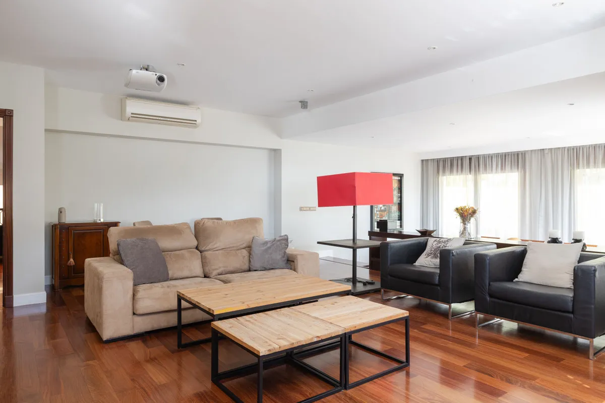 f0680e41-5176-47ef-b36f-b1a1cf99f3e4