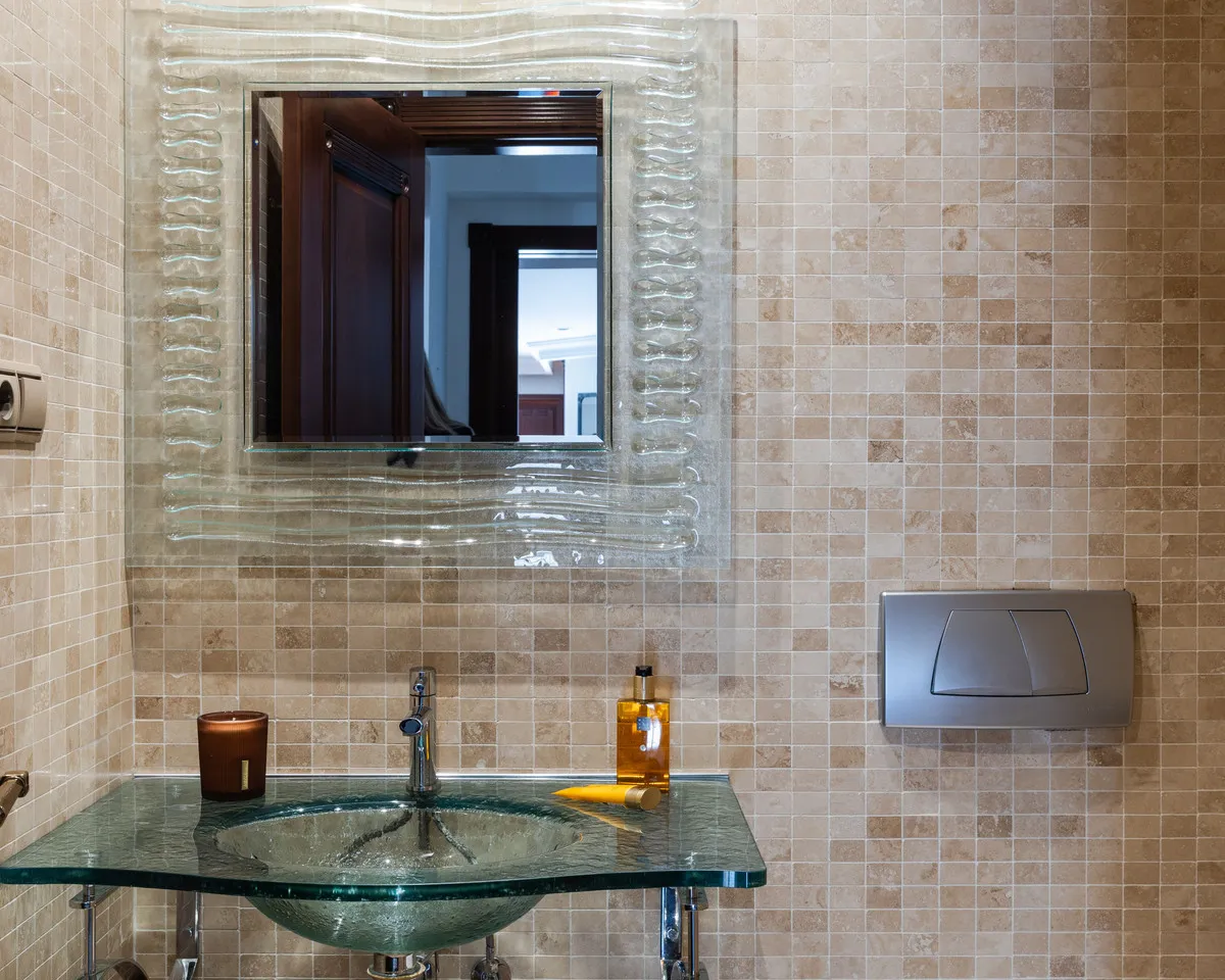 f68c3de2-482f-4c33-b98a-8f5e89ef43d0