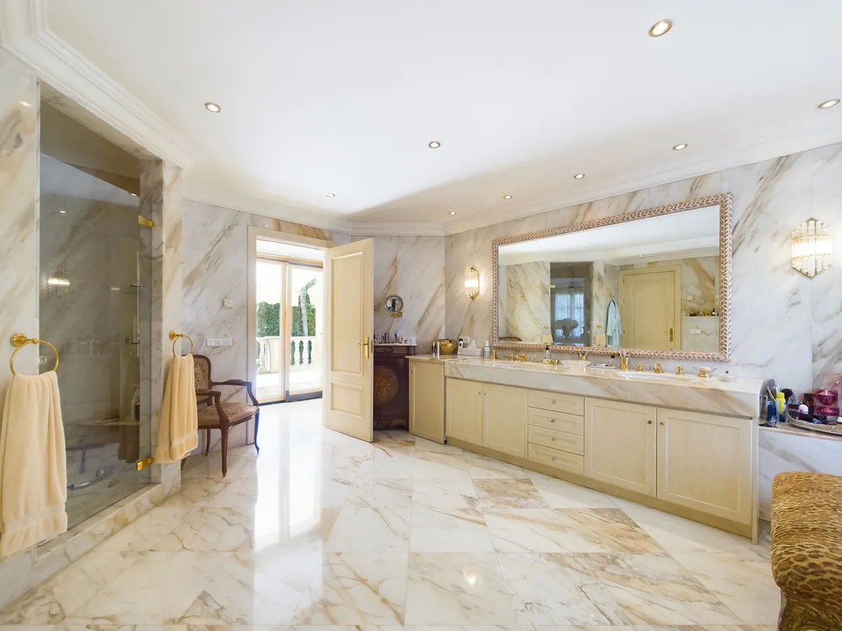 0f543319-4709-4d6c-bd12-2633b08d01a9