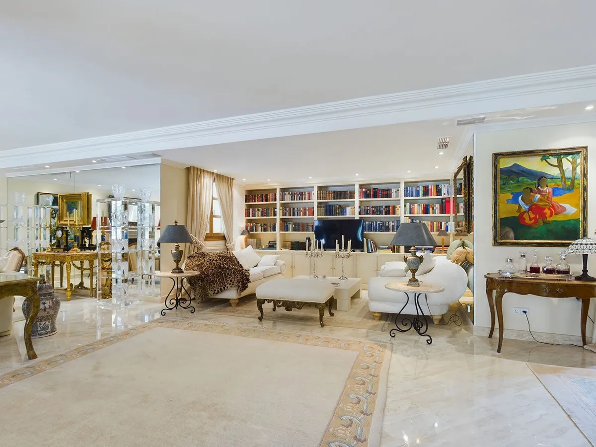 513f136e-966b-498f-a830-348f41aa32c1