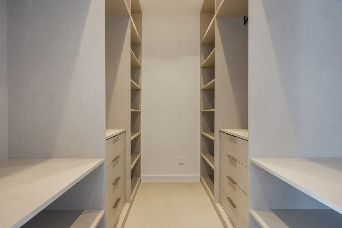 0ddb5349-90e1-4337-b182-a34599d23e2a