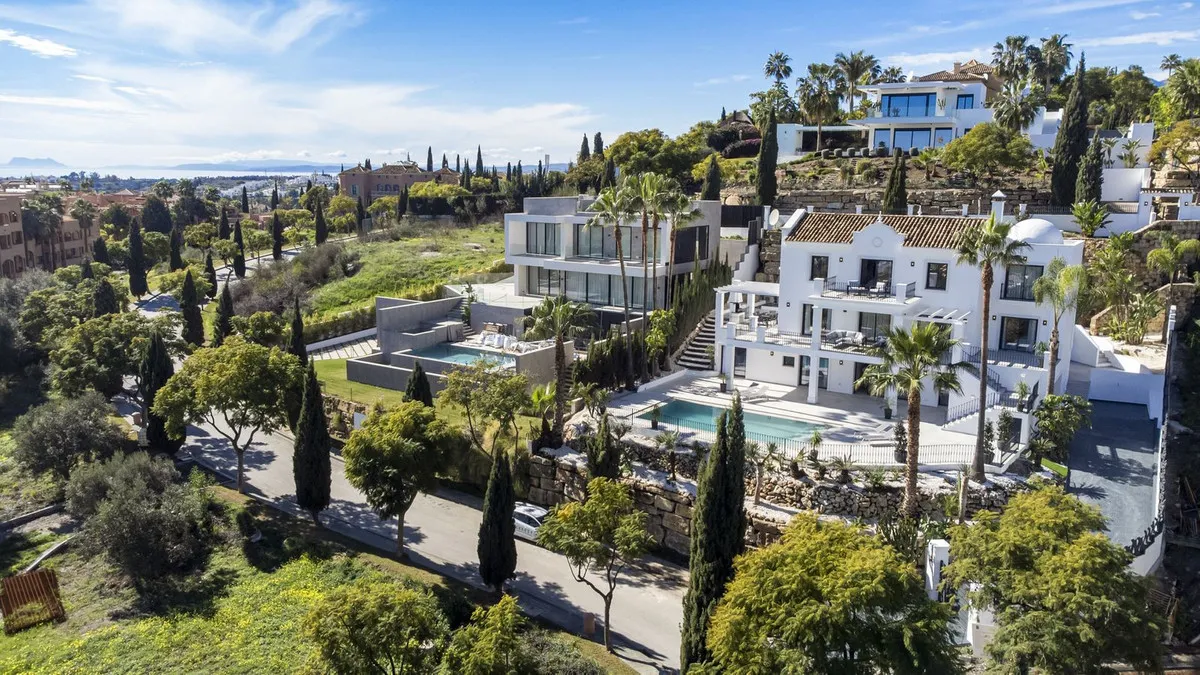 76410663-6658-42a6-a65f-179093d728a8