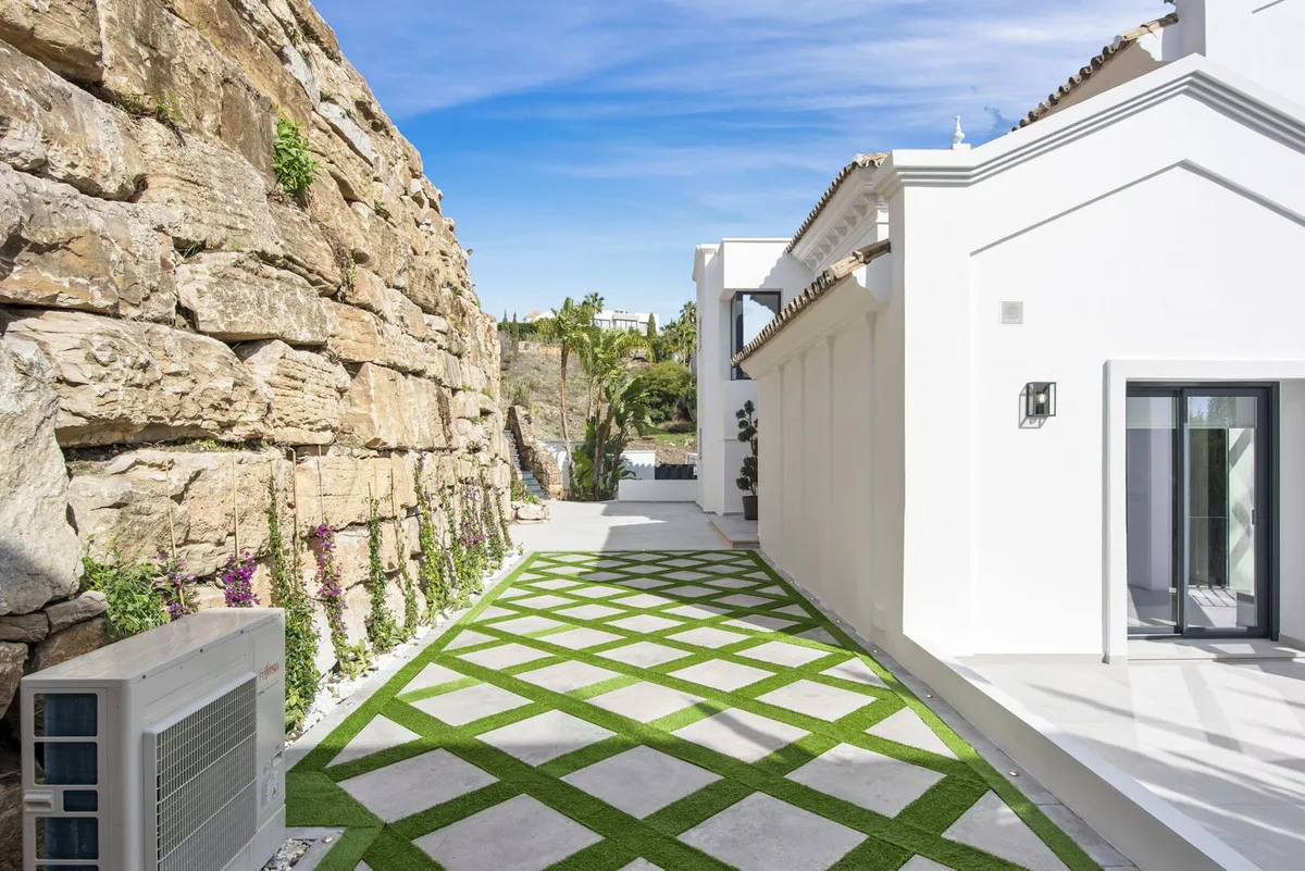 dd49b3dc-ea7c-4526-972c-dd9f5486e6c7