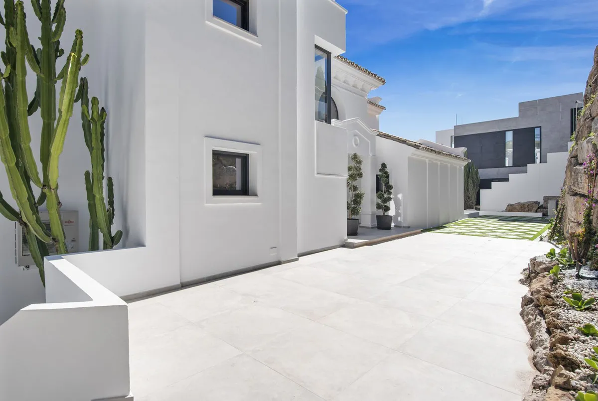 f321971c-169a-4c94-862a-455d6fd9423d